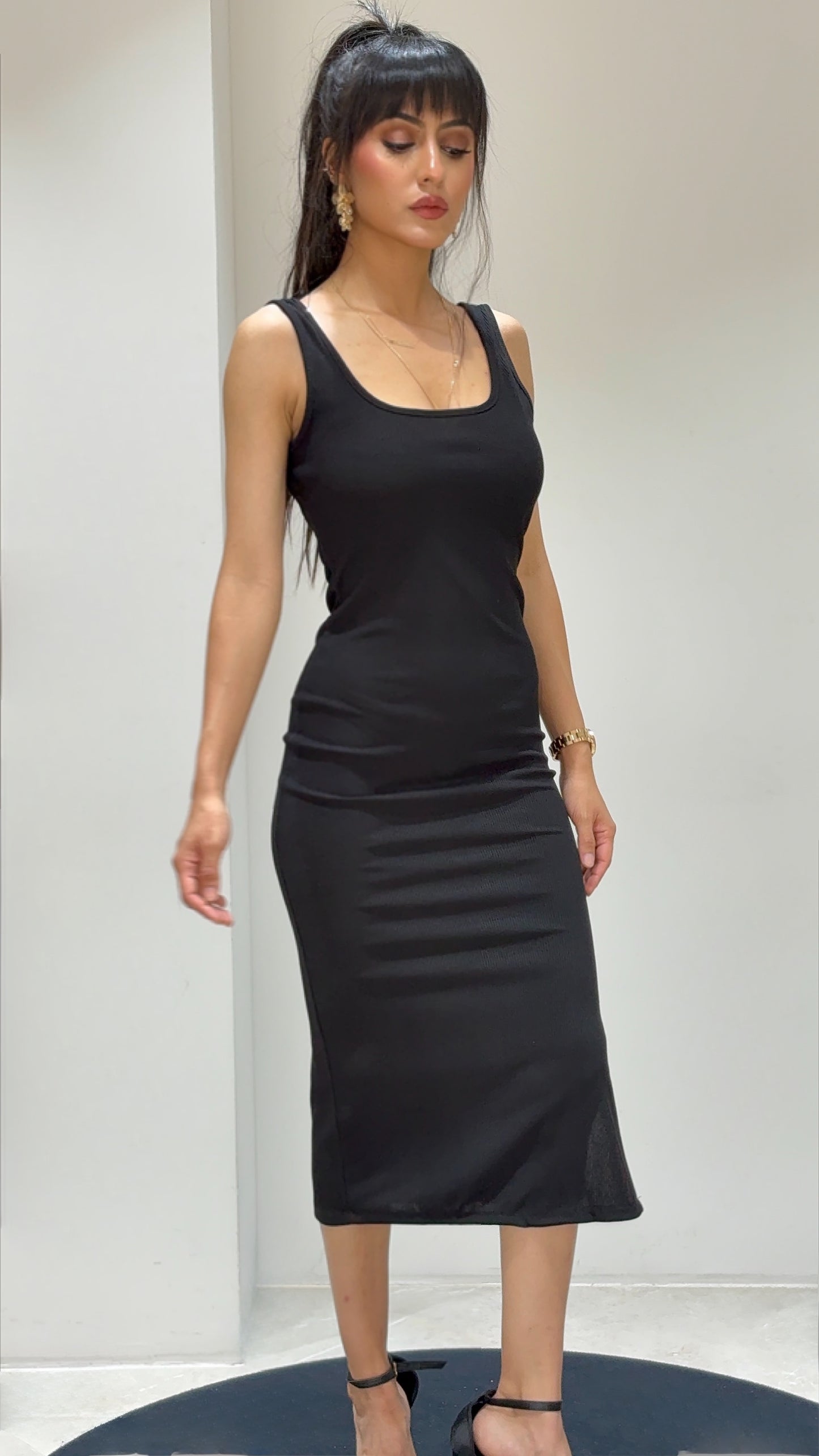 Robe Siah